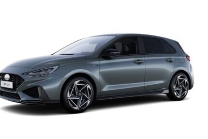 Hyundai i30 5.800 km 27.690 &euro; Köln 50825