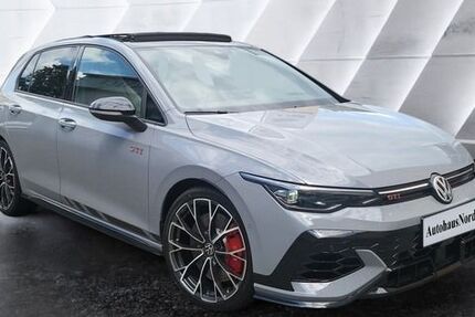 VW Golf 26.628 km 42.900 &euro; Köln-Riehl 50735