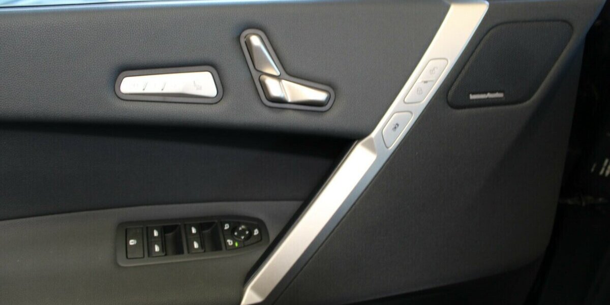 BMW iX xDrive50 35.740 km 52.980 &euro; Euskirchen 53881