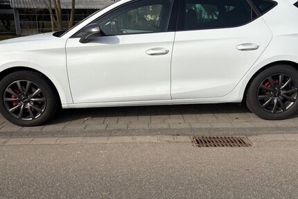 Seat Leon 69.999 km 18.750 &euro; Rheinbach 53359