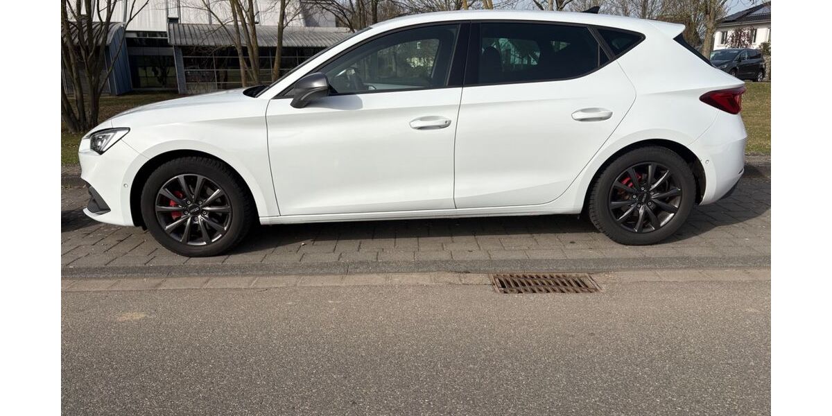 Seat Leon 69.999 km 18.750 &euro; Rheinbach 53359