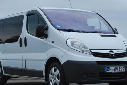 Opel Vivaro 213.602 km 12.299 &euro; Bonn 53123