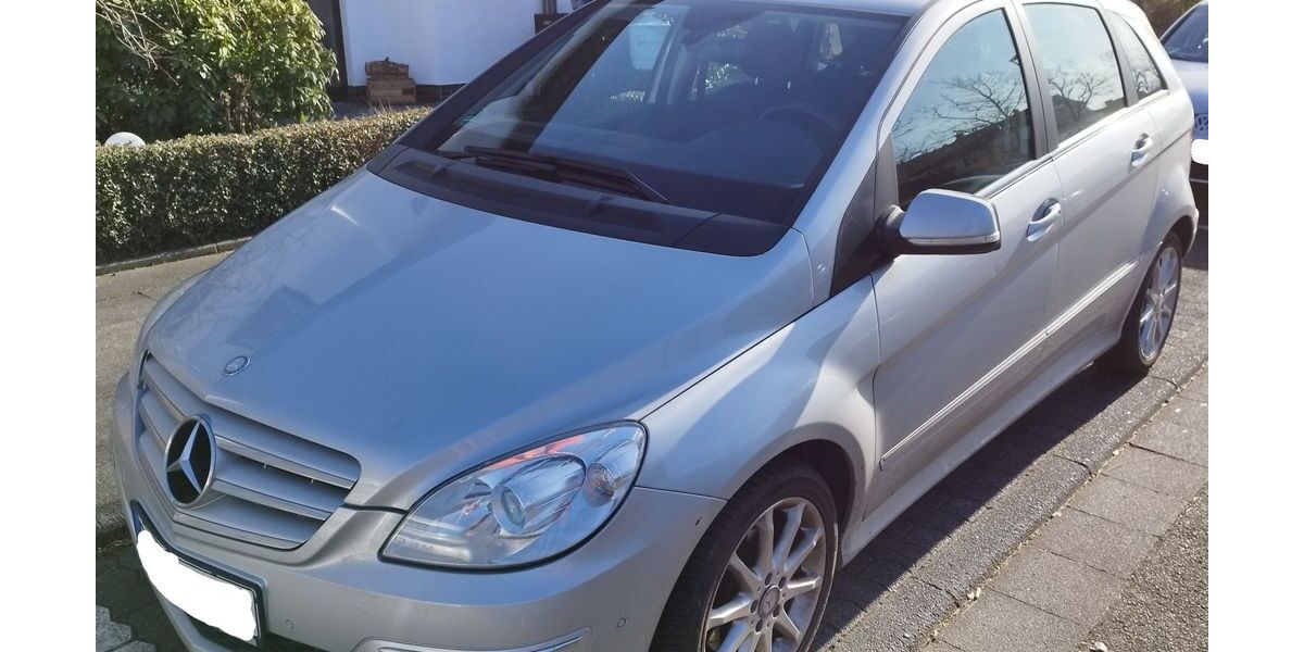 Mercedes-Benz B 180 90.000 km 7.999 &euro; Bonn 53125