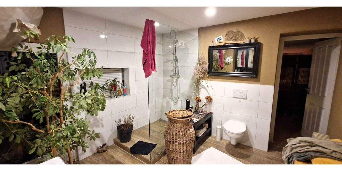 Bauernhaus, Landhaus Bad Münstereifel Arloff - 5 Zimmer, 170 m&sup2;, 249.000&euro; | Angebot:25969796