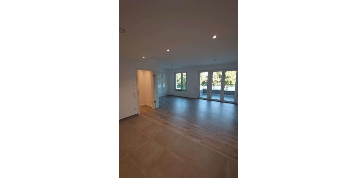 Etagenwohnung Troisdorf Bergheim - 3 Zimmer, 81 m&sup2;, 1.335&euro; | Angebot:25267845