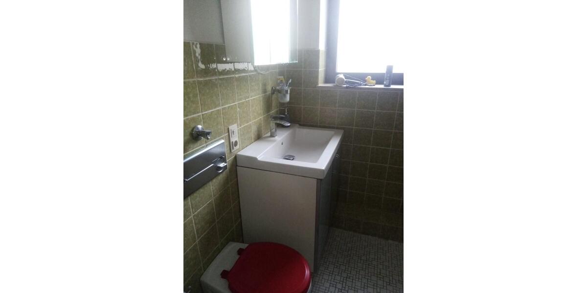 Etagenwohnung Düren Distelrath - 3 Zimmer, 80 m&sup2;, 93.000&euro; | Angebot:25018713