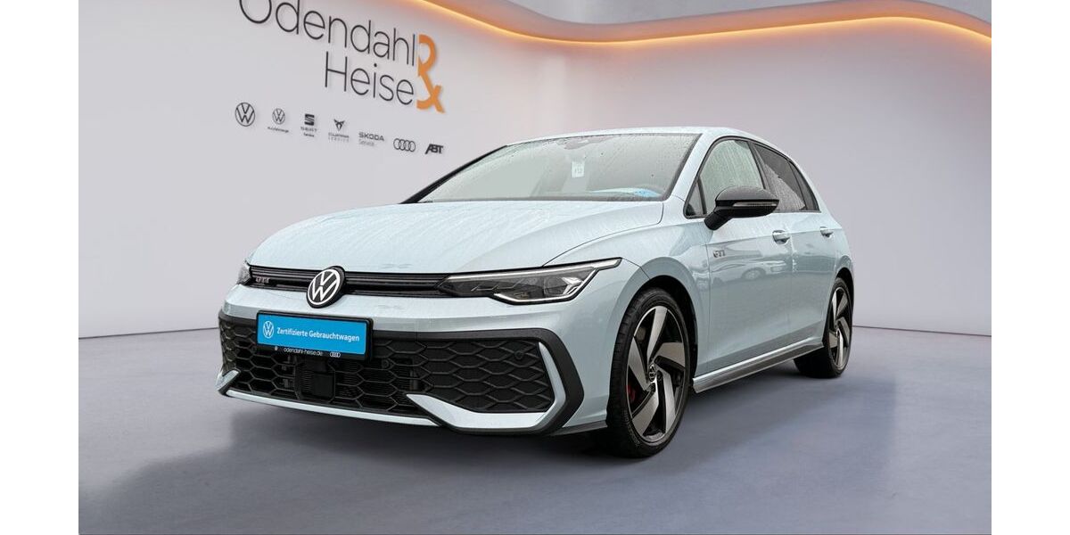 VW Golf 11.876 km 36.350 &euro; Köln 50739