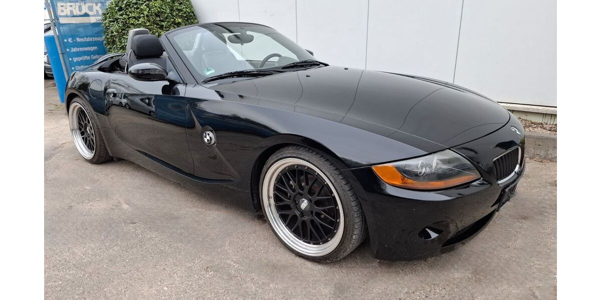 BMW Z4 169.826 km 12.995 &euro; Köln 51107