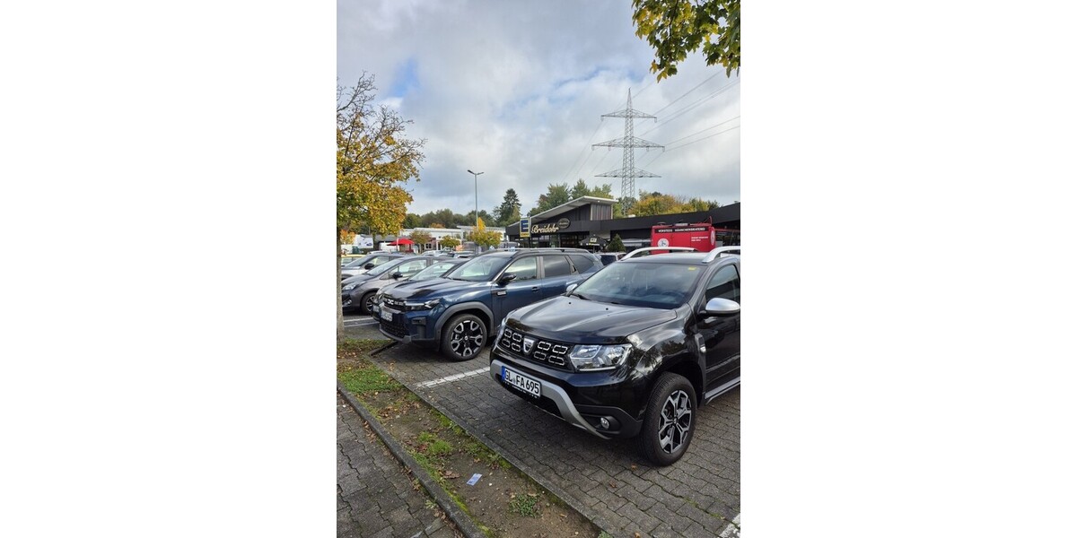 Dacia Duster 37.000 km 13.000 &euro; Rösrath 51503