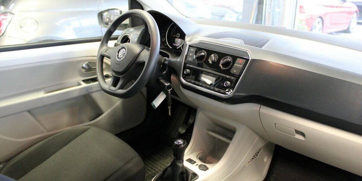 VW up! TSI move up! 118.680 km 7.980 &euro; Euskirchen 53881