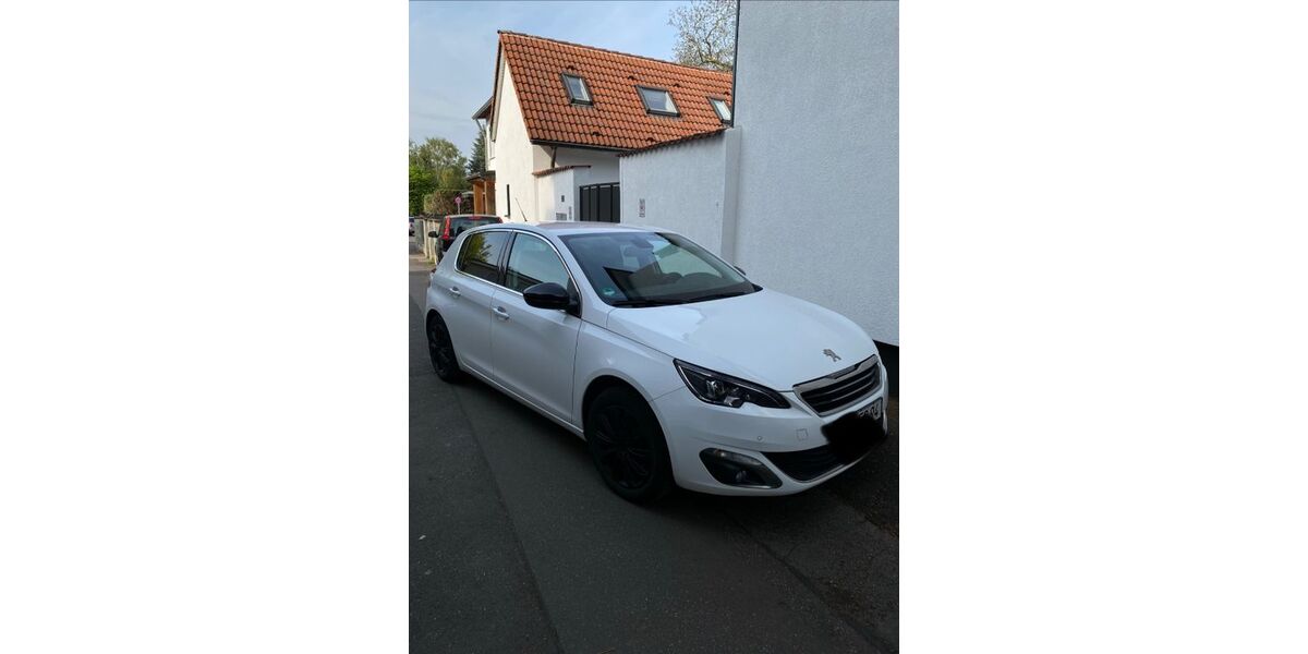Peugeot 308 93.000 km 7.750 &euro; Köln 50859
