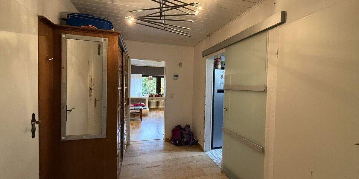 Etagenwohnung Sankt Augustin Birlinghoven - 3 Zimmer, 73 m&sup2;, 199.000&euro; | Angebot:25660635