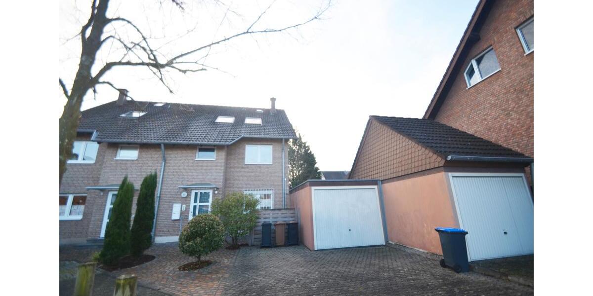 Etagenwohnung Brühl - 3 Zimmer, 92 m&sup2;, 1.280&euro; | Angebot:24712173