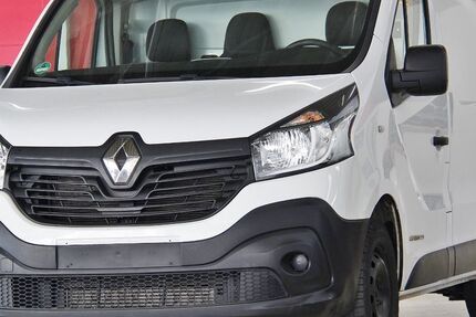 Renault Trafic 238.000 km 6.350 &euro; Köln 50739