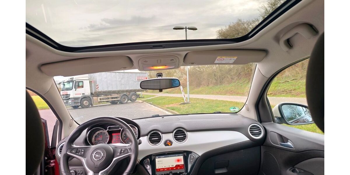 Opel Adam 95.000 km 5.999 &euro; Rheinbach 53359