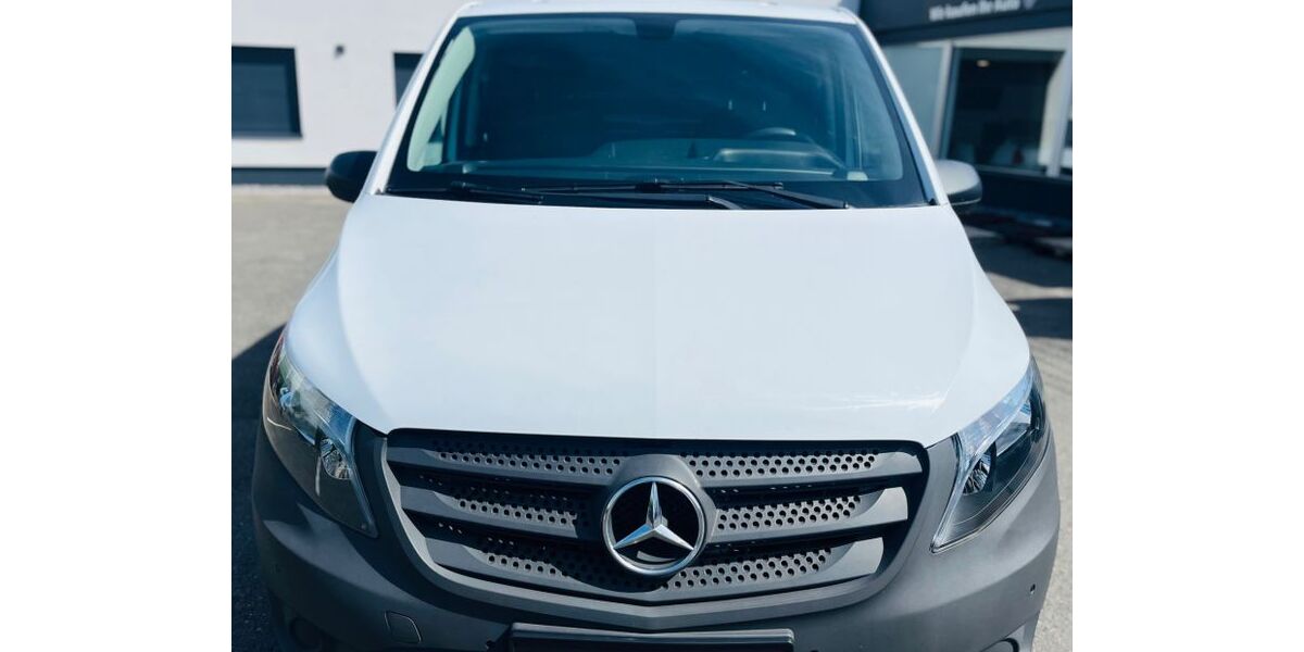 Mercedes-Benz Vito 213.000 km 9.190 &euro; Rheinbach 53359