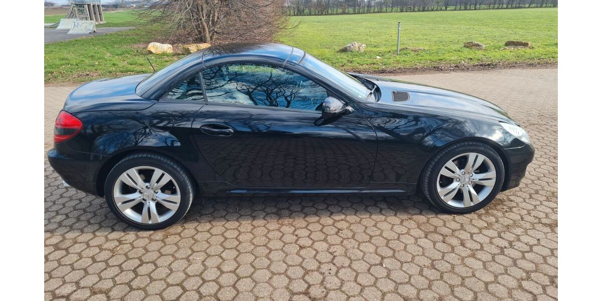 Mercedes-Benz SLK 200 151.000 km 9.650 &euro; Rommerskirchen 41569