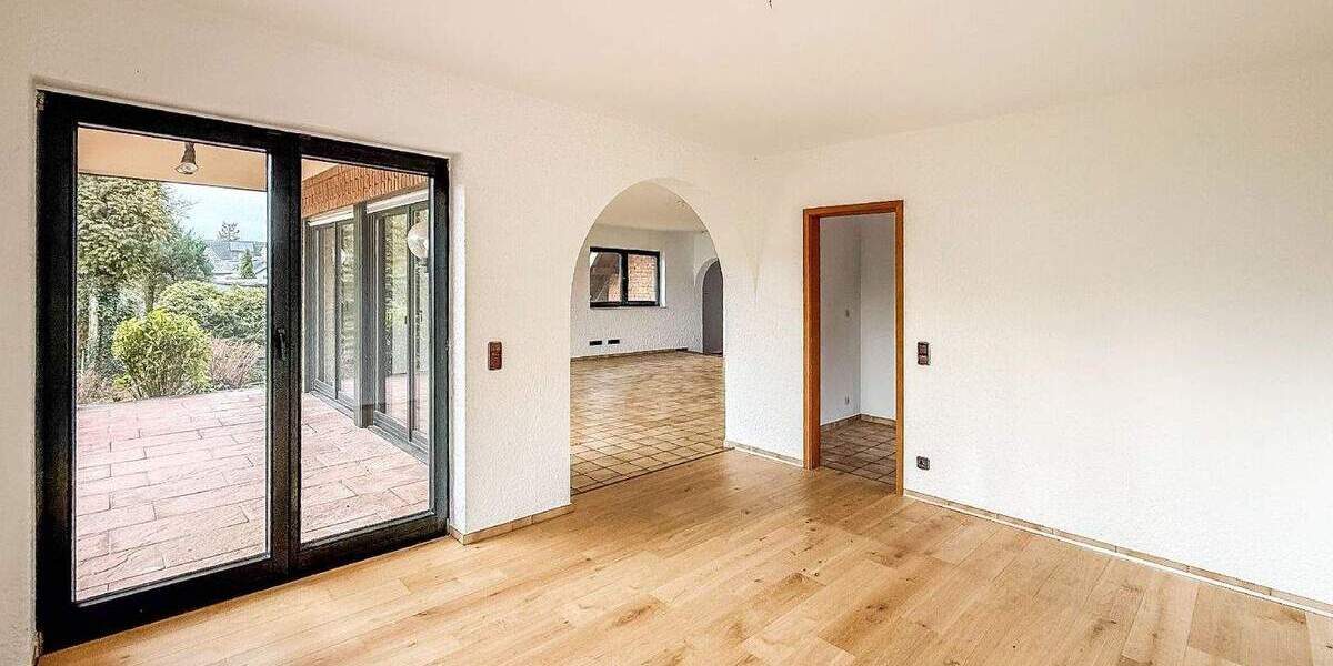 Einfamilienhaus Rösrath Kleineichen - 7 Zimmer, 167 m&sup2;, 845.000&euro; | Angebot:25706573