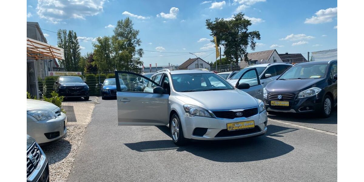 Kia ceed / Ceed 110.000 km 3.800 &euro; Bonn 53227