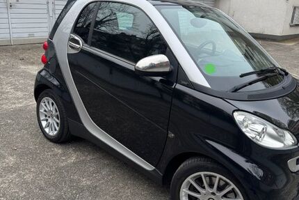 Smart ForTwo 99.000 km 4.890 &euro; Köln 50935