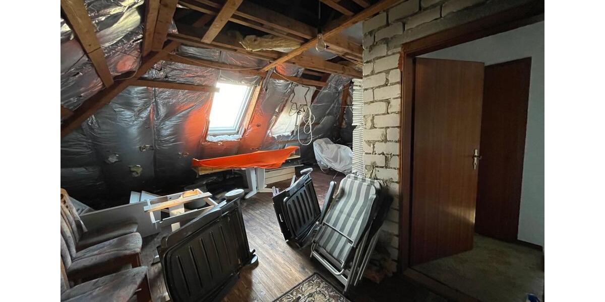 Einfamilienhaus Hürth - 3 Zimmer, 107 m&sup2;, 225.000&euro; | Angebot:25638716