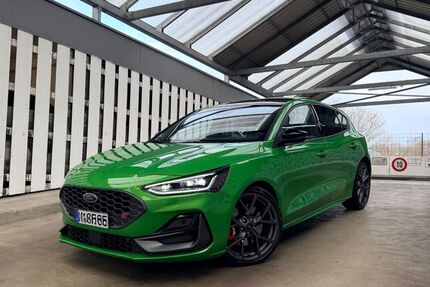 Ford Focus 13.000 km 35.100 &euro; Köln 51069