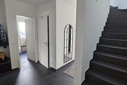 Wohnung Bornheim - 3.5 Zimmer, 115 m&sup2;, 1.650&euro; | Angebot:27533991