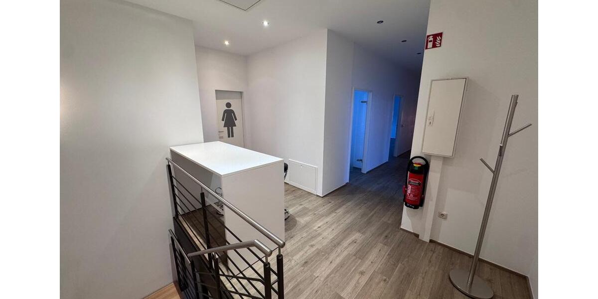 Gewerbeobjekt Niederkassel - 400&euro; | Angebot:24853795