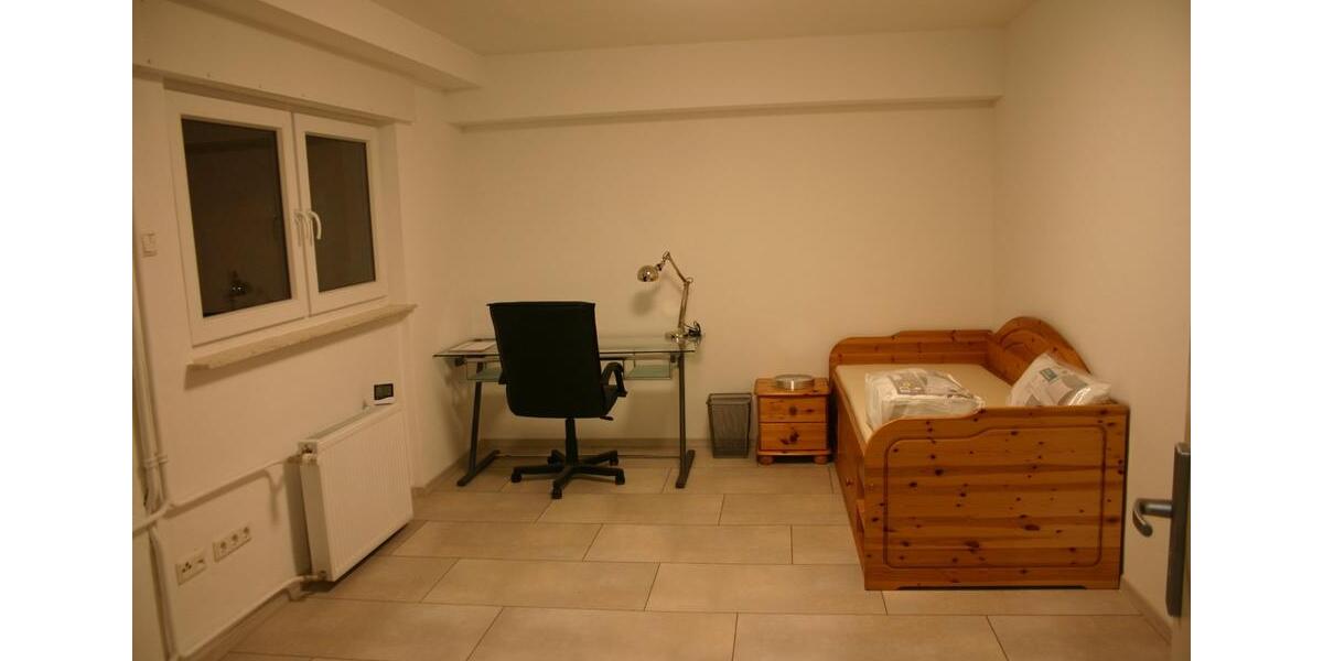 Etagenwohnung Rheinbach - 1 Zimmer, 15 m&sup2;, 580&euro; | Angebot:24526793