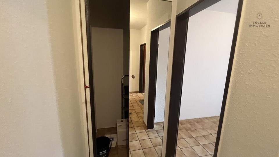Etagenwohnung Troisdorf Bergheim - 2 Zimmer, 61 m&sup2;, 870&euro; | Angebot:26506464