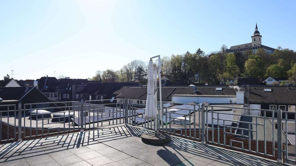 Etagenwohnung Siegburg Dreesch - 3 Zimmer, 160 m&sup2;, 1.490&euro; | Angebot:24554490