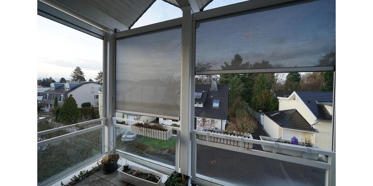 Dachgeschoßwohnung Köln Kalk - 3 Zimmer, 90 m&sup2;, 1.200&euro; | Angebot:25310069