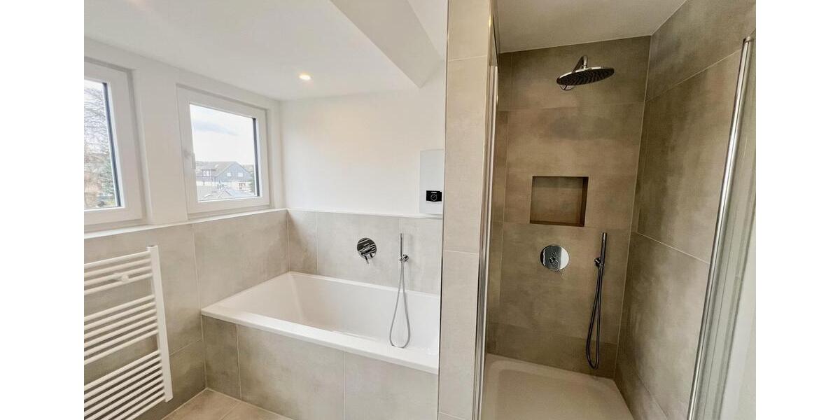 Maisonettenwohnung Troisdorf Altenrath - 4 Zimmer, 125 m&sup2;, 1.595&euro; | Angebot:25833913