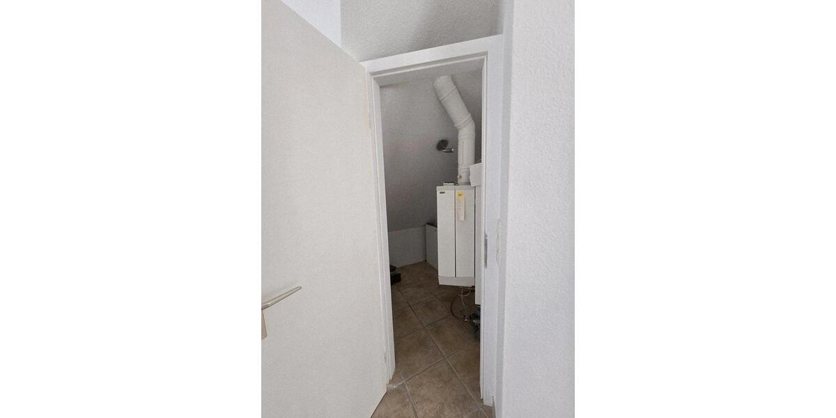 Dachgeschoßwohnung Bad Münstereifel - 2 Zimmer, 81 m&sup2;, 950&euro; | Angebot:24832786