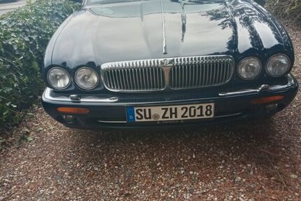 Jaguar Daimler 127.000 km 23.900 &euro; Niederkassel 53859