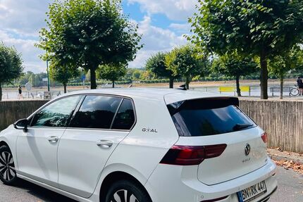 VW Golf 54.000 km 21.399 &euro; Bonn 53226