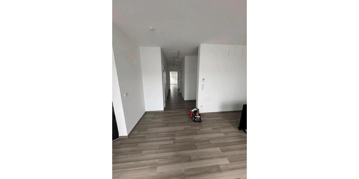 Etagenwohnung Siegburg - 3 Zimmer, 87 m&sup2;, 1.425&euro; | Angebot:25867883