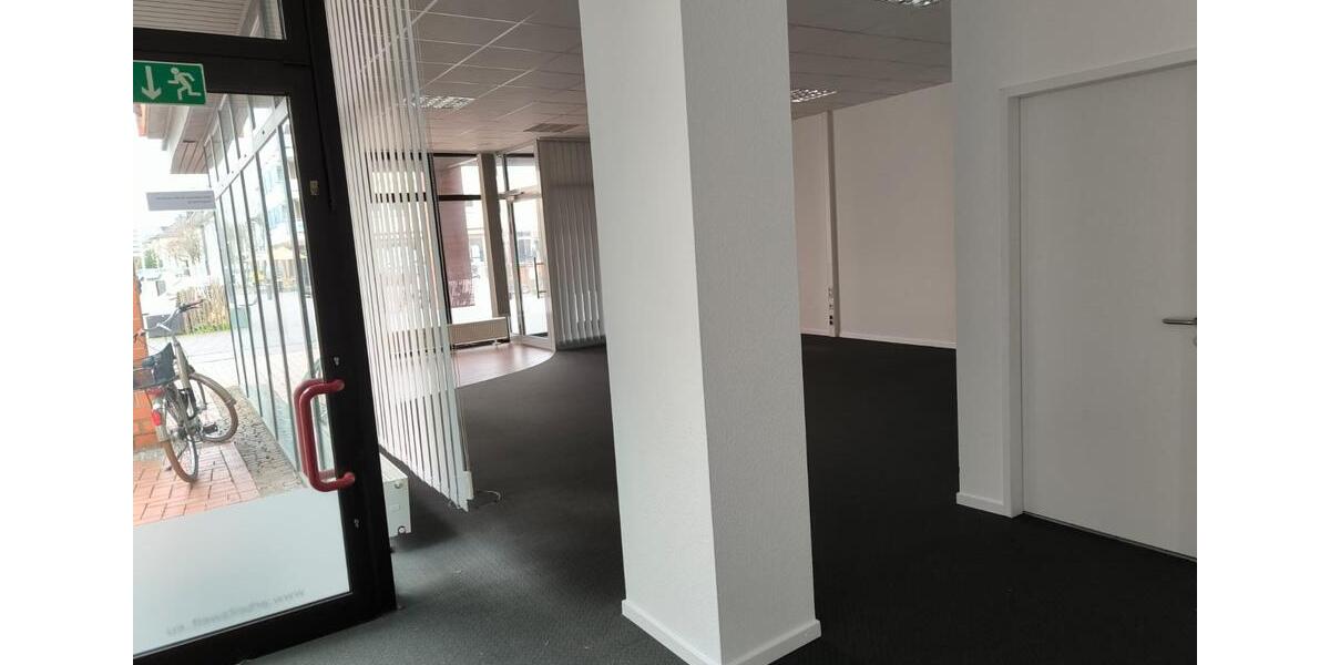 Gewerbeobjekt Troisdorf - 1.153&euro; | Angebot:25769546