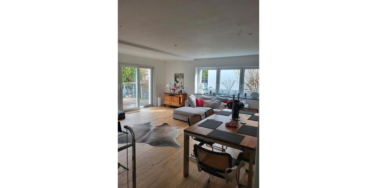 Einfamilienhaus Bonn Gronau - 10 Zimmer, 313 m&sup2;, 4.490&euro; | Angebot:26677619
