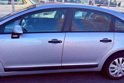 Citroen C4 113.000 km 999 &euro; Köln 50825