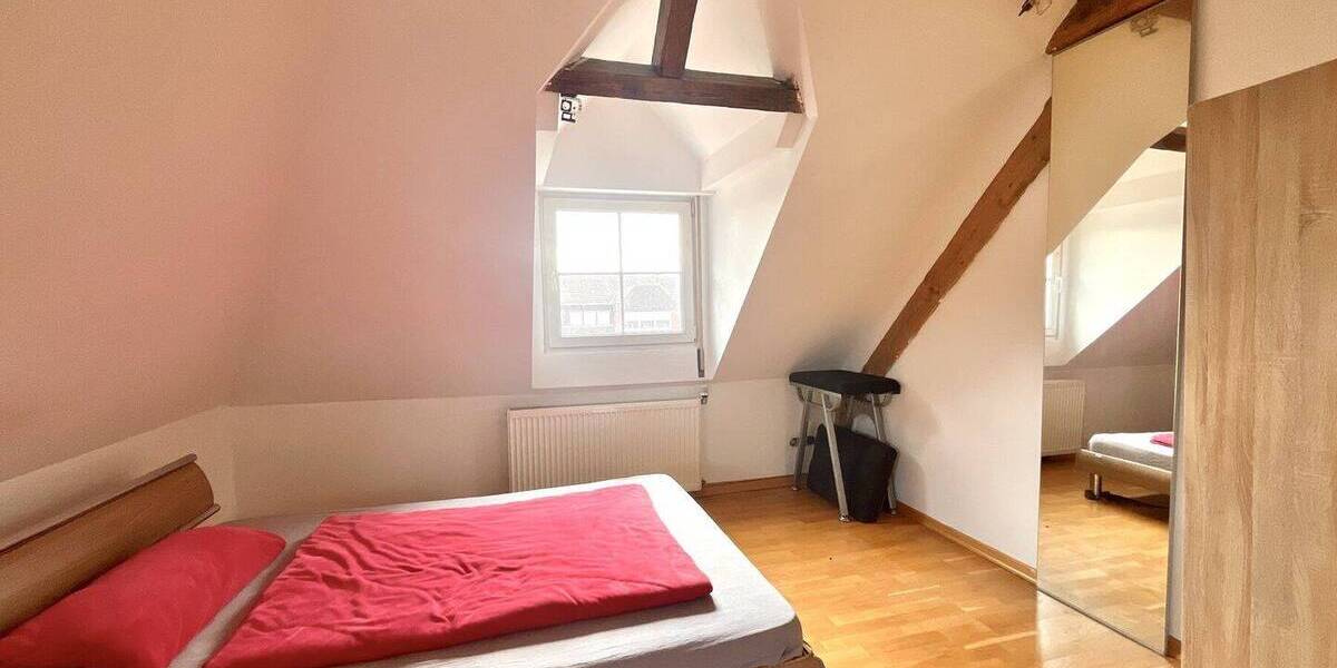 Etagenwohnung Bergheim - 3 Zimmer, 67 m&sup2;, 170.000&euro; | Angebot:26886040