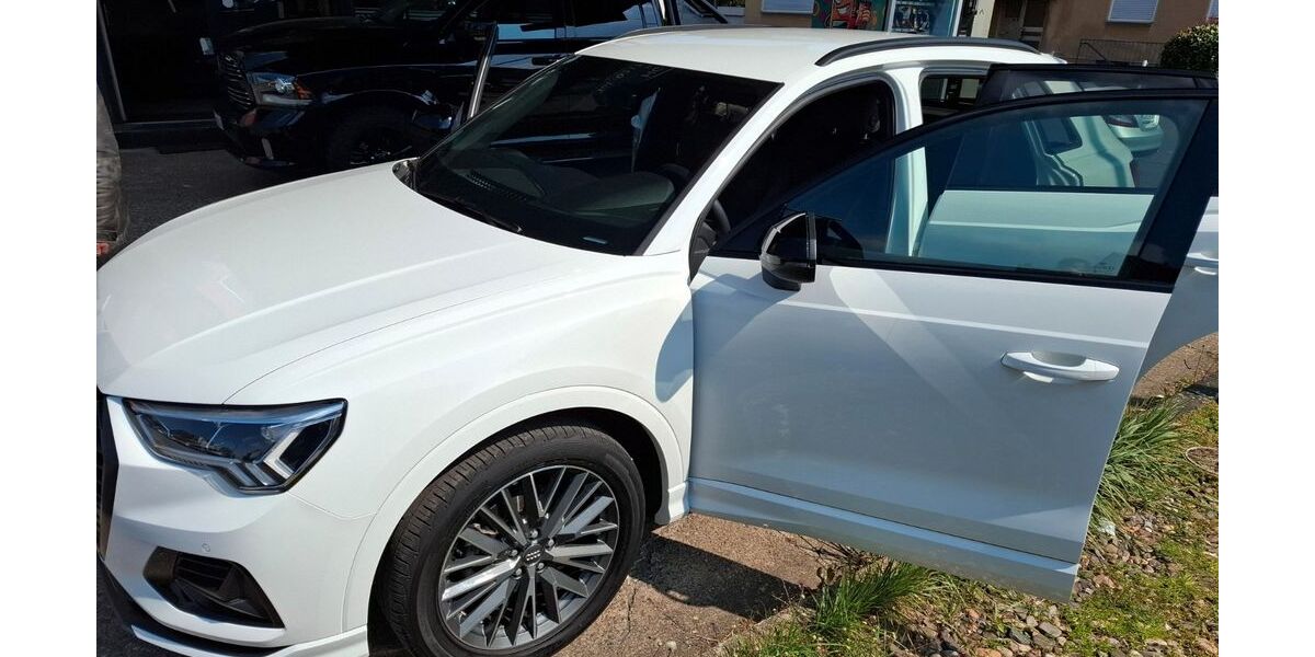 Audi Q3 44.324 km 23.900 &euro; Köln 50733