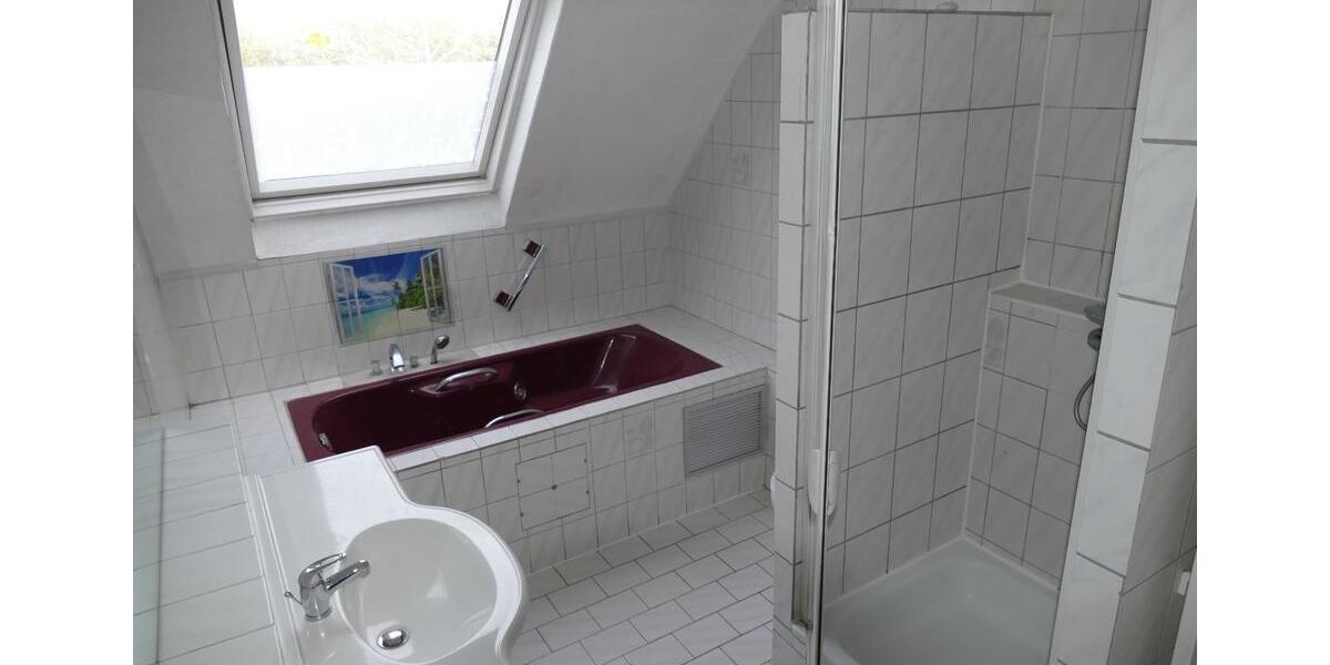 Etagenwohnung Swisttal - 3 Zimmer, 80 m&sup2;, 850&euro; | Angebot:25580153