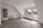 Wohlfühlwohnung mit Balkon und Einbauküche - Dachgeschoßwohnung Sankt Augustin | Angebot:26083185