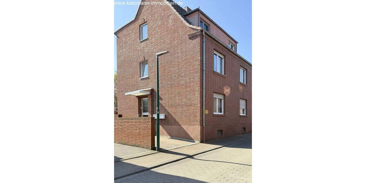 Mehrfamilienhaus, Wohnhaus Hürth Gleuel - 9 Zimmer, 218 m&sup2;, 550.000&euro; | Angebot:25802258