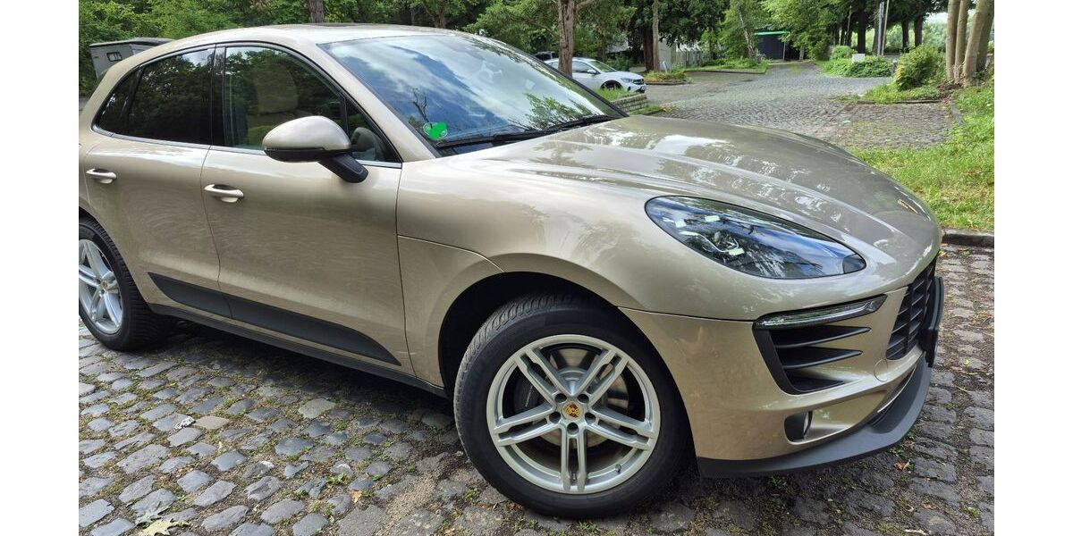 Porsche Macan 104.143 km 32.950 &euro; Köln 50939