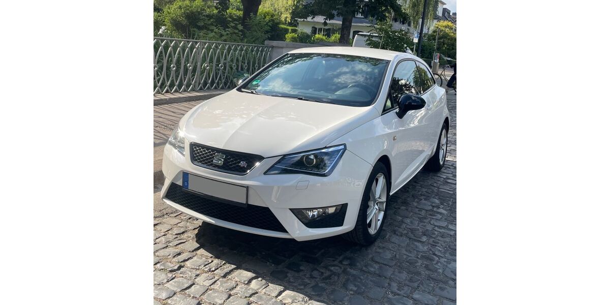Seat Ibiza 125.516 km 8.500 &euro; Köln 50931