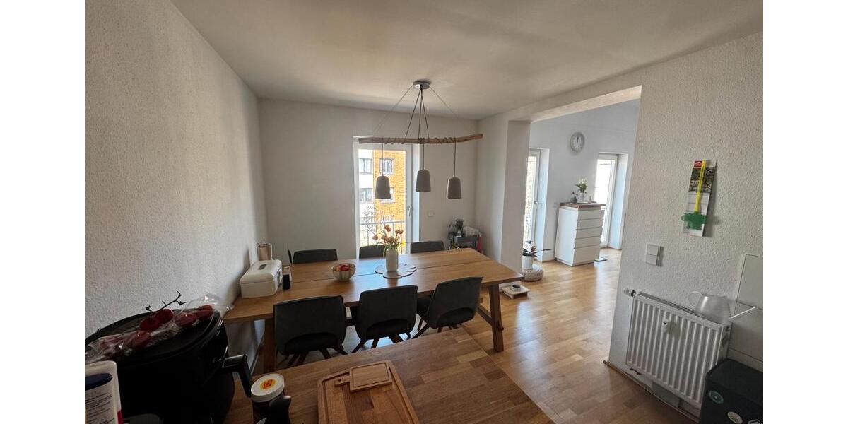 Maisonettenwohnung Bonn Poppelsdorf - 2 Zimmer, 90 m&sup2;, 1.200&euro; | Angebot:26470910