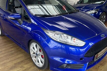 Ford Fiesta 139.494 km 8.900 &euro; Sankt Augustin 53757