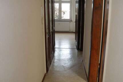 Wohnung Euskirchen - 3 Zimmer, 60 m&sup2;, 545&euro; | Angebot:27372345